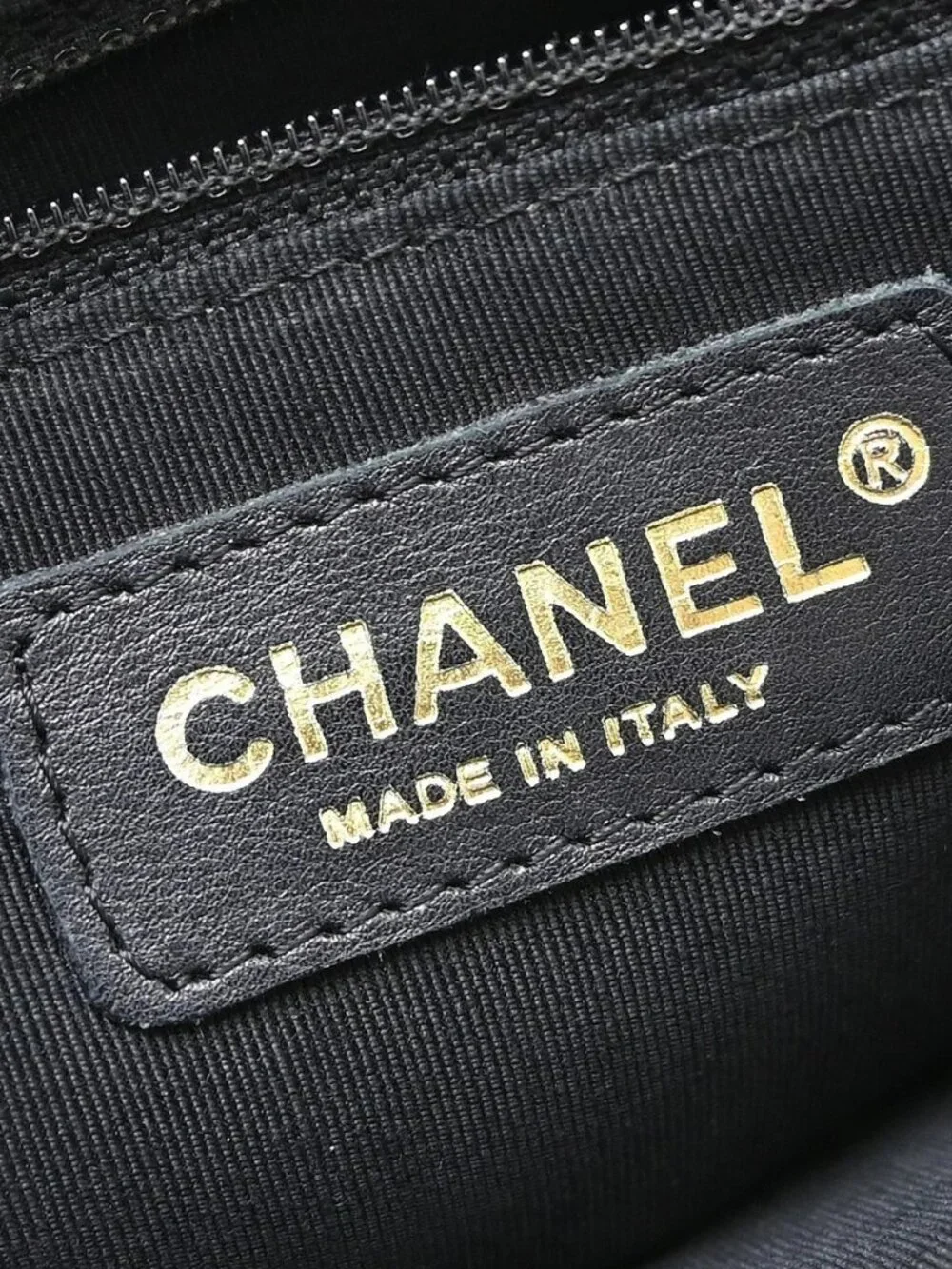 Chanel Black Calfskin Hobo Handbag NQ11747